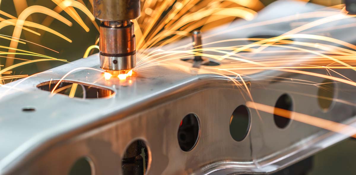 Robotic spot welding system for automotive and sheet metal manufacturing